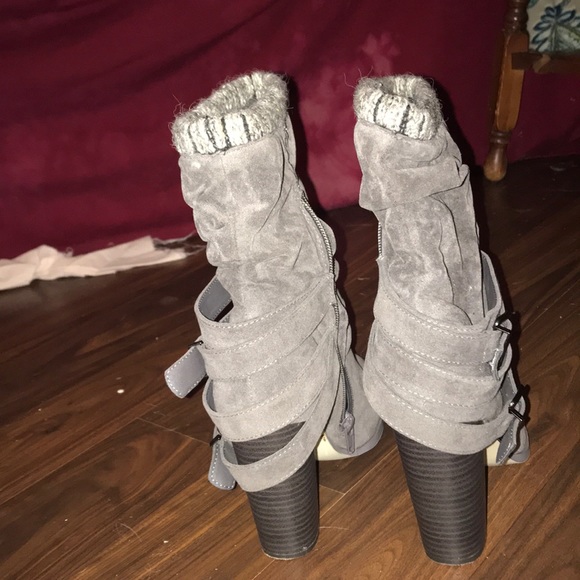 Grey bootie heels - Picture 2 of 3